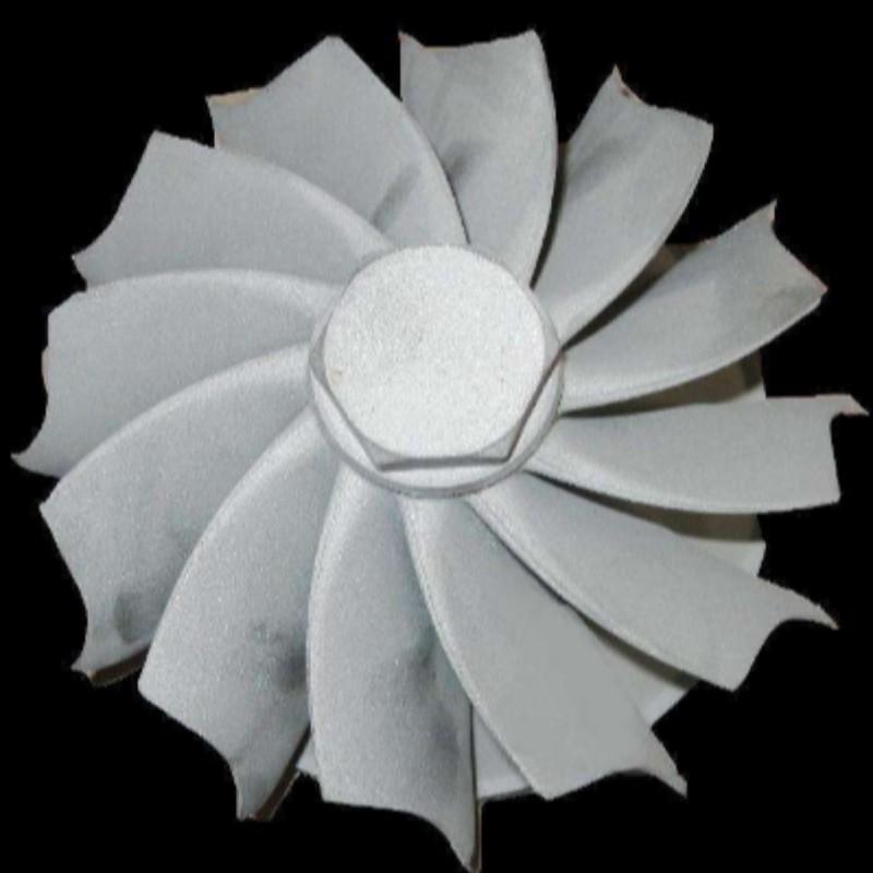 Modellazione multiscale delle superleghe di cristallo singolo per lame della turbina a gas